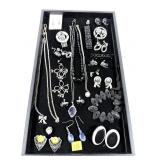 Lot, fashion jewelry, including antique mourning