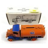Ertl Die Cast #7652 (1989), 1926 Mack Tanker