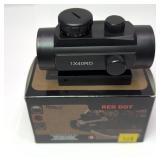 Red Dot 1x40 sight in box