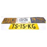 Lot: 4 Vintage License plates