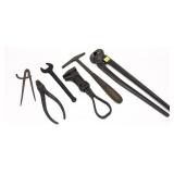 Lot: Vintage hand tools includes: large Monkey