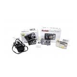 Lot: Kodak DX450 digital camera with box, Nikon