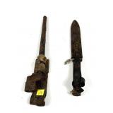 Lot: 2 vintage bayonets, as is