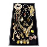 Lot, fashion jewelry