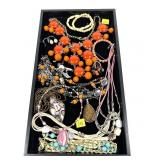 Lot, assorted fashion jewelry
