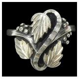 Sterling silver leaves and berries motif ring,