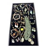 Lot, fashion jewelry, some semi-precious