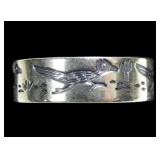 Sterling silver incised road runner band ring,