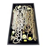 Lot, bead, bone and shell fashion jewelry