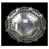 Sterling footed bowl, 4.06 T. oz.