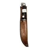 Case Hunting Knife w/ leather sheath, 7.5'