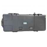 Cabela's hard gun case, 36' x 13'