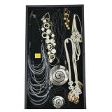 Lot, fashion jewelry, including shell and beads
