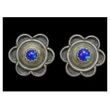 Sterling silver vintage flower post earrings with