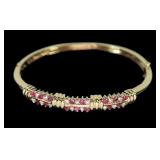 14K Yellow gold hinged bangle bracelet with
