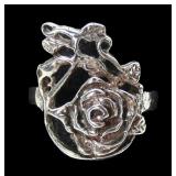 Sterling silver rose motif ring, size 8