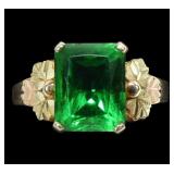 10K Yellow gold emerald simulant ring with 10K