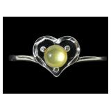 Sterling silver mother of pearl ring in heart