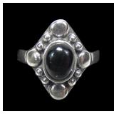 Sterling silver bezel set black onyx ring in bead