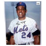 Willie Mays 8x10 photo with signature *Includes