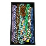 Lot, fashion bead necklaces