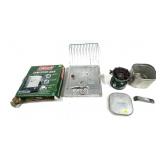 Lot: Coleman Campstove oven in box and camp stove