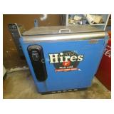 10CENT HIRES IDEAL MOD.55 DRINK BOX W/CAP CATCHER