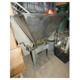 STAINLESS STEEL CREAM SEPERATOR MACHINE