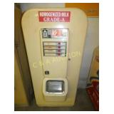 EARLY 10CENT VENDO MILK MACHINE MOD. DS72A