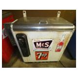 10CENT 7UP MOD.55 IDEAL DRINK BOX M&S