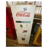 EMB. COKE WESTINGHOUSE WC-44SK DRINK BOX