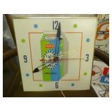LIGHTLY & LIVELY ICE CREAM CLOCK 15X15