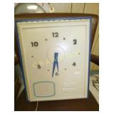 PET DAIRY FOODS LEXAN CLOCK 14X16