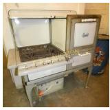 NICE PORC. QUALITY GAS STOVE 48X51