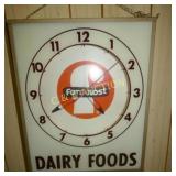 FOREMOST DAIRY FOODS CLOCK 15X18
