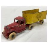 Cast Arcade Transport Service Toy Truck with Red C