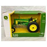 1/16 Scale Ertl John Deere 520 Die-Cast Tractor Mo