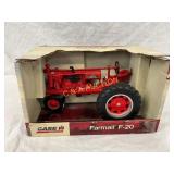 ERTL 1/16 Scale Die-Cast Case IH Farmall F-20 Trac