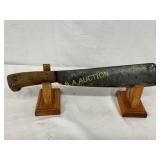 17-Inch U.S. Marine Machete with Wooden Handle 17-Inch U.S. Marine Machete with Wooden Handle