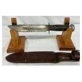 Marbles Hunting Knife with 11in Blade and Leather Marbles Hunting Knife with 11in Blade and Leather