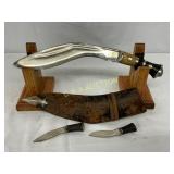 Early India War Knife with Carved Handle, 13 Inche Early India War Knife with Carved Handle, 13 Inche