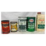 5 Vintage 1lb and 1 Quart Motor Oil and Grease Can 5 Vintage 1lb and 1 Quart Motor Oil and Grease Can