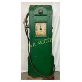 Wayne 866 Gas Pump with Orig. Porcelain Atlantic S