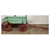 Piedmont Wagon Co. Wooden Wagon, Hickory, NC, 26´´
