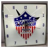 15-Inch Contemporary Sox & Martin Plymouth Superca