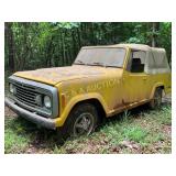 1971-1973 Jeep Commando Convertible SUV in Yellow