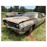 1972 Ford LTD Sedan Project Car with V8 Engine
