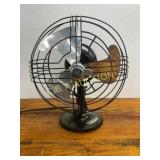 General Electric 9-Inch Oscillating Desk Fan with
