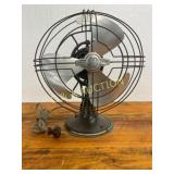 General Electric 10-Inch Desk Fan with Metal Blade