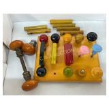 Vintage Bakelite and Plastic Knobs and Handles